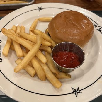 Saltgrass Steak House - Kid's Cheeseburger - Seafood Near Me - Metairie, Louisiana Saltgrass Steak House - Kid's Cheeseburger - Seafood Near Me - Metairie, Louisiana
