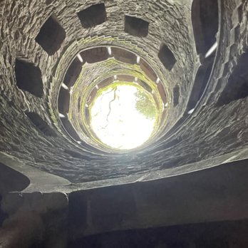 Quinta da Regaleira - Landmarks & Historical Buildings Near Me - Sintra, 11 Quinta da Regaleira - Landmarks & Historical Buildings Near Me - Sintra, 11