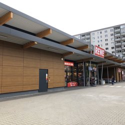REWE - Haupteingang REWE