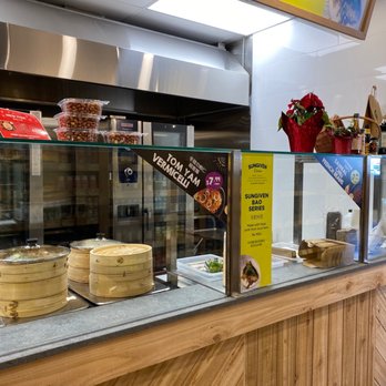 Sungiven Foods - a display of food items - International Grocery Near Me - Richmond, British Columbia Sungiven Foods - a display of food items - International Grocery Near Me - Richmond, British Columbia