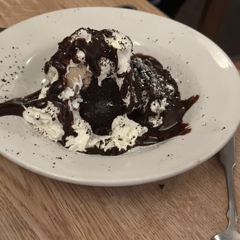 Aliotti's Victorian Corner Restaurant - Mud pie - Italian Near Me - Pacific Grove, California