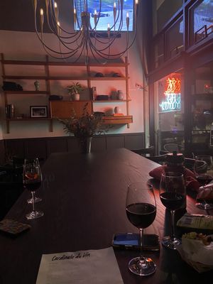 Cardinale du Vin by null