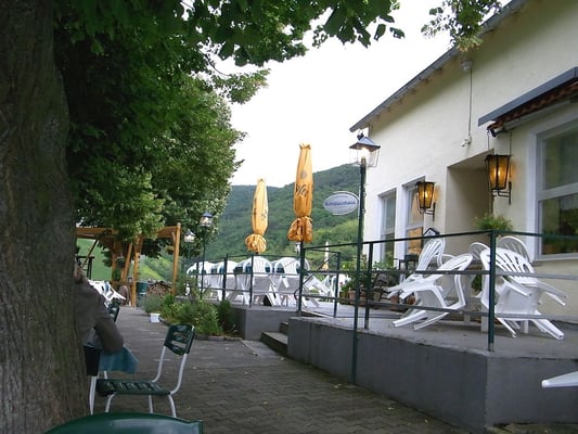 Burg Landshut by null