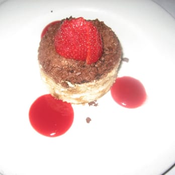 Cafe Santorini - Santorini's Tiramisu ($8) - Italian Near Me - Pasadena, California