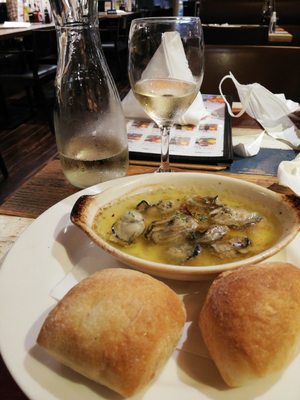 LUMINE EST Shinjuku by null