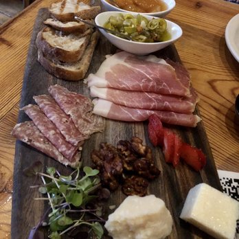 Figo Wine Bar - Charcuterie - Wine Bars Near Me - Chicago, Illinois Figo Wine Bar - Charcuterie - Wine Bars Near Me - Chicago, Illinois