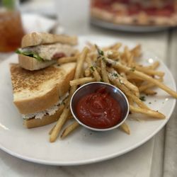 Boon & Co - The grilled chicken sandwich is delicious!!