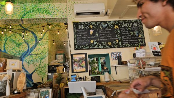 Peace Cafe Hawaii by null