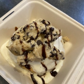 Cinnaholic - Cookie Monster cinnamon roll - Bakeries Near Me - Tulsa, Oklahoma