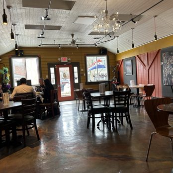 The Naked Olive Lounge