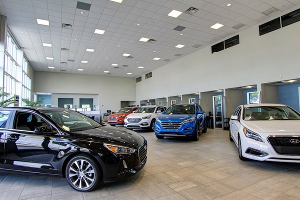 CROWN HYUNDAI - Updated July 2025 - 42 Photos & 262 Reviews - 5301 34th ...