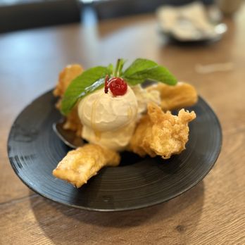 Andaman Thai - Fried bananas and ice cream - Thai Near Me - Walnut Creek, California Andaman Thai - Fried bananas and ice cream - Thai Near Me - Walnut Creek, California