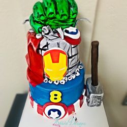 Edible Designs by Mary 3d cakes - Avengers cake