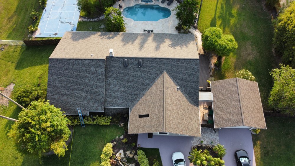 Slide of Sunbiz Roofing