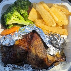 La Curva Peruvian Chicken Tex-Mex Bar & Grill - Half chicken
