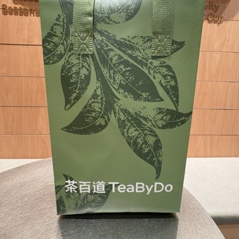 TeaByDo - bag - Bubble Tea Near Me - Irvine, California TeaByDo - bag - Bubble Tea Near Me - Irvine, California