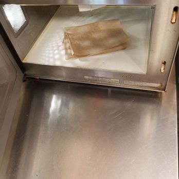 7-Eleven - a bag of food in an oven - Convenience Stores Near Me - Everett, Washington