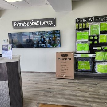 Extra Space Storage - Security Screens - Extra Space Storage at 40 White Horse Pike, Collingswood, NJ 08107 - Self Storage Near Me - Collingswood, New Jersey