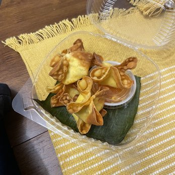 Mae Kong Thai Restaurant - 26. Crab Rangoon - Thai Near Me - New Britain, Connecticut Mae Kong Thai Restaurant - 26. Crab Rangoon - Thai Near Me - New Britain, Connecticut