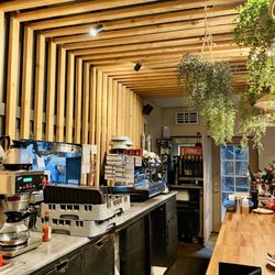 Amigo Cafe - Interior