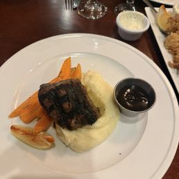 Fillet - medium rare with fluffed mashed potatoes