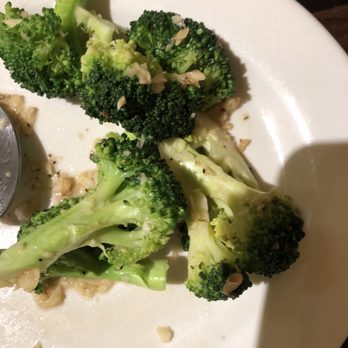 Simple Joy Vegetarian Cuisine - Garlic broccoli - New American Near Me - Honolulu, Hawaii
