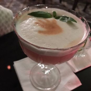5eme Sens - L'arte d'ami.. gin and love - Cocktail Bars Near Me - Paris, 75