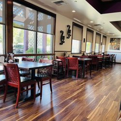 Clementine's - Clean and Bright Interior