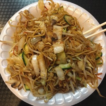 Ikkyu - Veggie yakisoba noodles. - Ramen Near Me - Tucson, Arizona