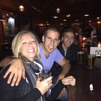 Mad Oak - Bars Near Me - Oakland, California