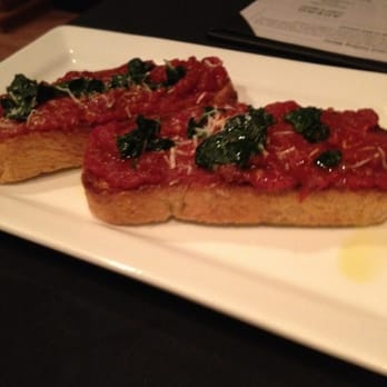 Acero - Spinach & tomato bruschetta - Italian Near Me - Maplewood, Missouri