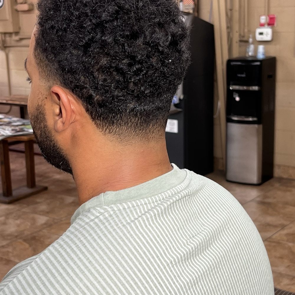 Pacific barber shop - Nice low taper! - Barbers Near Me - Rocklin, California Pacific barber shop - Nice low taper! - Barbers Near Me - Rocklin, California
