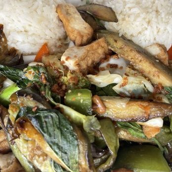 Thong's Thai Lunch Wagon - Eggplant basil - Food Trucks Near Me - Waipahu, Hawaii