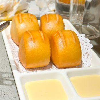 Haidilao Hot Pot - Fried mantou - Chinese Near Me - Toronto, Ontario Haidilao Hot Pot - Fried mantou - Chinese Near Me - Toronto, Ontario