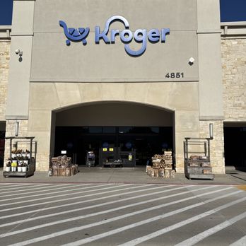 Kroger - Outside - Grocery Near Me - Frisco, Texas Kroger - Outside - Grocery Near Me - Frisco, Texas