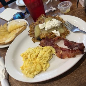 Bisbee Breakfast Club - Potato cakes with apple sauce and sour cream - American Near Me - Tucson, Arizona