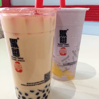 Rare Tea - front: oolong milk tea with boba  back: taro blended with pudding and lychee jelly - Bubble Tea Near Me - Berkeley, California