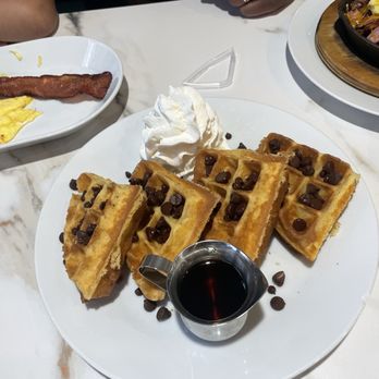 The Peachtree Cafe - Breakfast & Brunch Near Me - Lawrenceville, Georgia