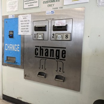 Town Center Coin Laundry - Coin vending machine - Laundromat Near Me - Hamtramck, Michigan Town Center Coin Laundry - Coin vending machine - Laundromat Near Me - Hamtramck, Michigan