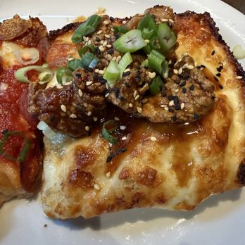 Death by Pizza - General Tso's pizza - Pizza Near Me - Delray Beach, Florida Death by Pizza - General Tso's pizza - Pizza Near Me - Delray Beach, Florida