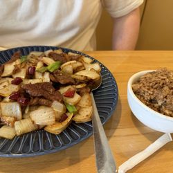 Chuan Cafe - B1.Mongolian Beef
