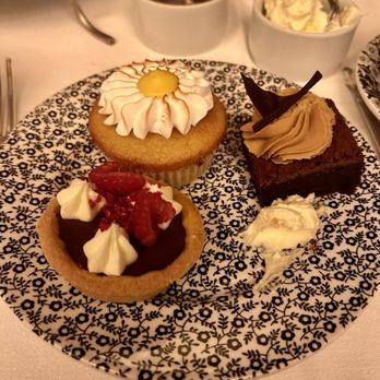 Dean Street Townhouse - Sweets from tea service - Hotels Near Me - London, XGL
