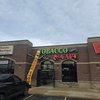 elfbar nachfüll pod läuft aus Connecticut tobacco shops, schools grapple with sharp rise of teen vaping –  Hartford Courant main image 0