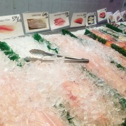 B & K Fish Mini Market
