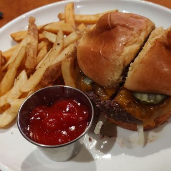 CityRange Steakhouse Grill - Hamburger - Steakhouses Near Me - Spartanburg, South Carolina