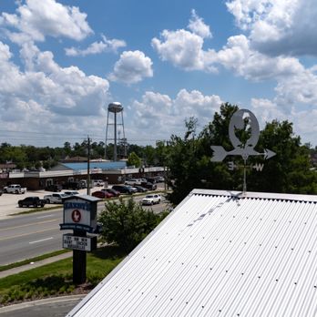 Zaxbys - View of Callahan from the front of restaurant - Fast Food Near Me - Callahan, Florida