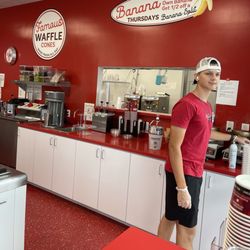 Bruster's Real Ice Cream