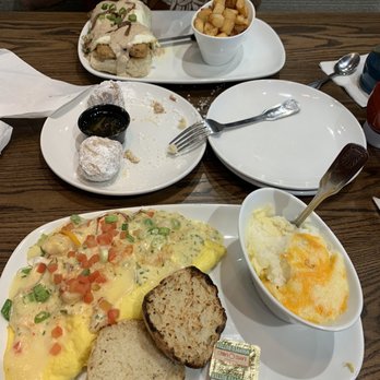 Another Broken Egg Cafe - Lobster & Brie omelette ! Cheesy grits & English muffin - American Near Me - Austin, Texas Another Broken Egg Cafe - Lobster & Brie omelette ! Cheesy grits & English muffin - American Near Me - Austin, Texas