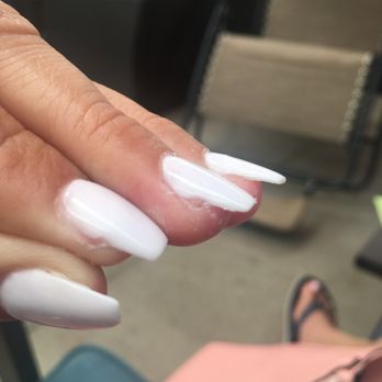 Longview Nail - My nails are not supposed to look like this considering I just my nails done 30 min ago - Nail Salons Near Me - Longview, Texas
