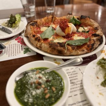 Gerardo's Pizzeria - Italian Near Me - Sedona, Arizona